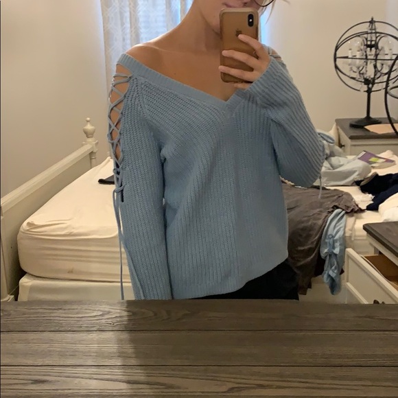 L.A. Hearts knit baby blue sweater - Picture 1 of 2